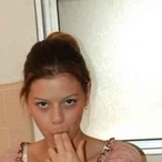 Profil de Annette, 26 ans, Plan Q à Fort McPherson (Territoires du Nord-Ouest)